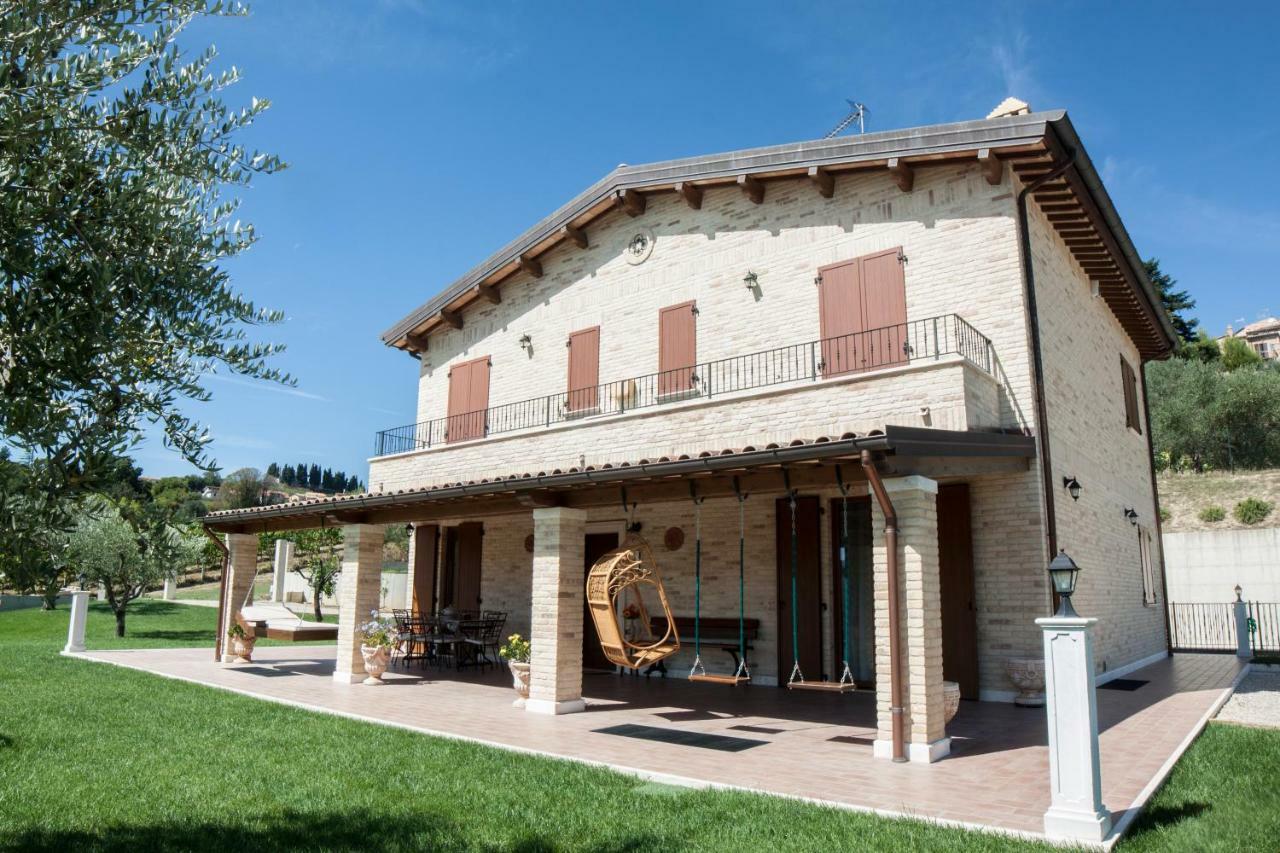 B&B L' Antica Fonte Spinetoli Extérieur photo