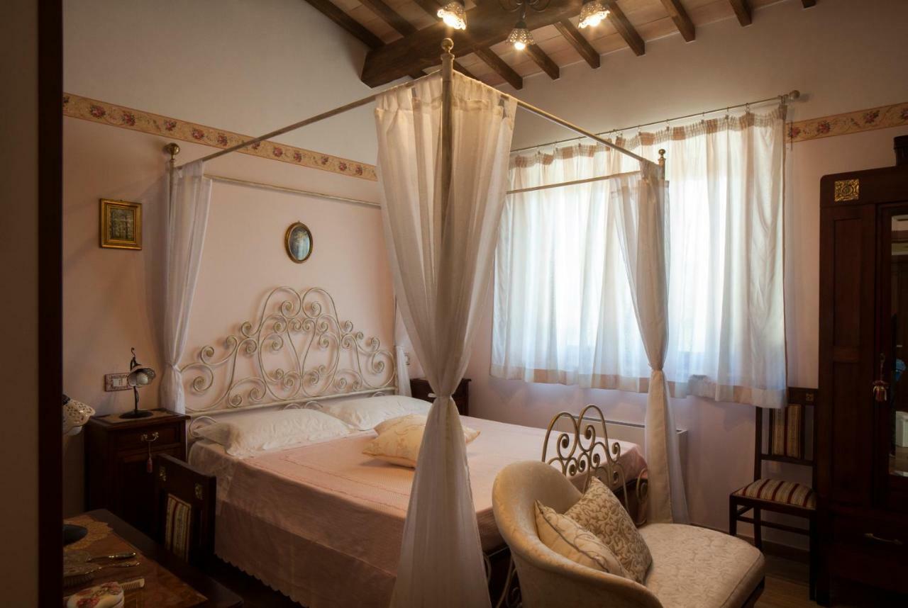 B&B L' Antica Fonte Spinetoli Extérieur photo
